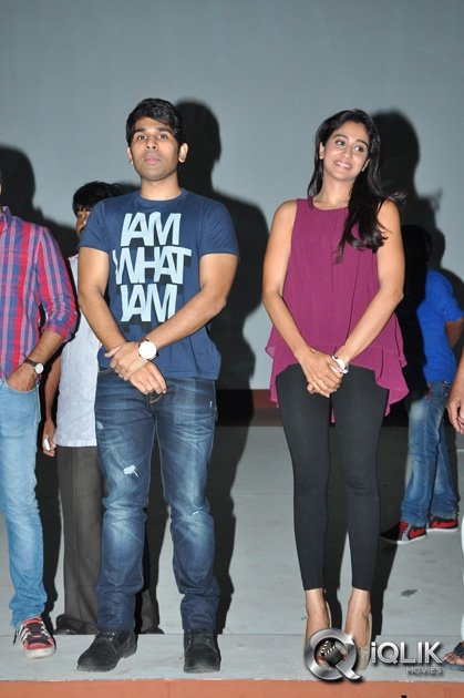 Kotha-Janta-Movie-Theatre-Coverage